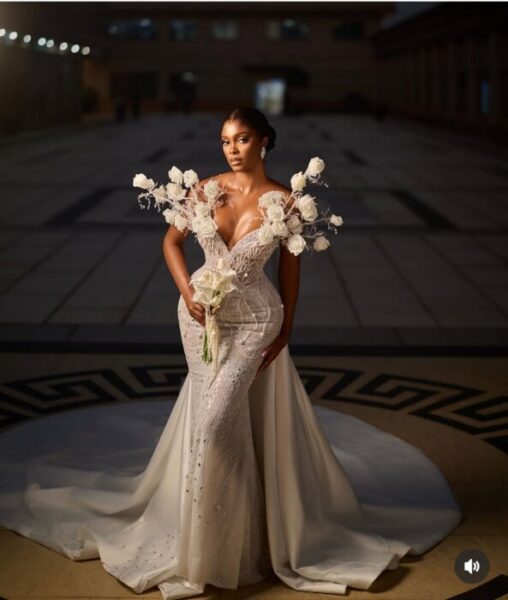 A Wedding Story, A Fashion Story! 💍✨ The Best Looks from AMDWS’s Premiere